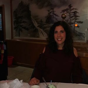 Meet your Posher, Valerie